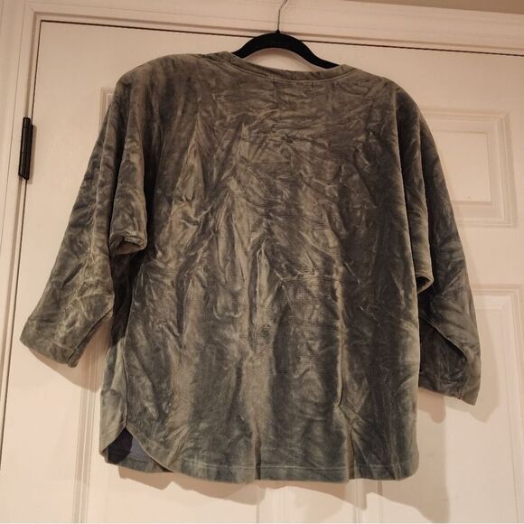 Michael Carrie vintage gray/green velour 3/4 sleeve top L - Picture 3 of 3